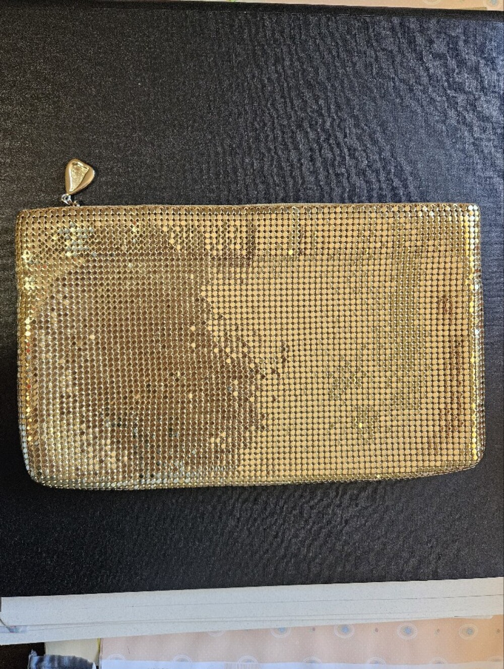 Vintage Whiting & Davis gold mesh clutch
